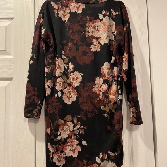 Floral long tunic - Picture 3 of 5